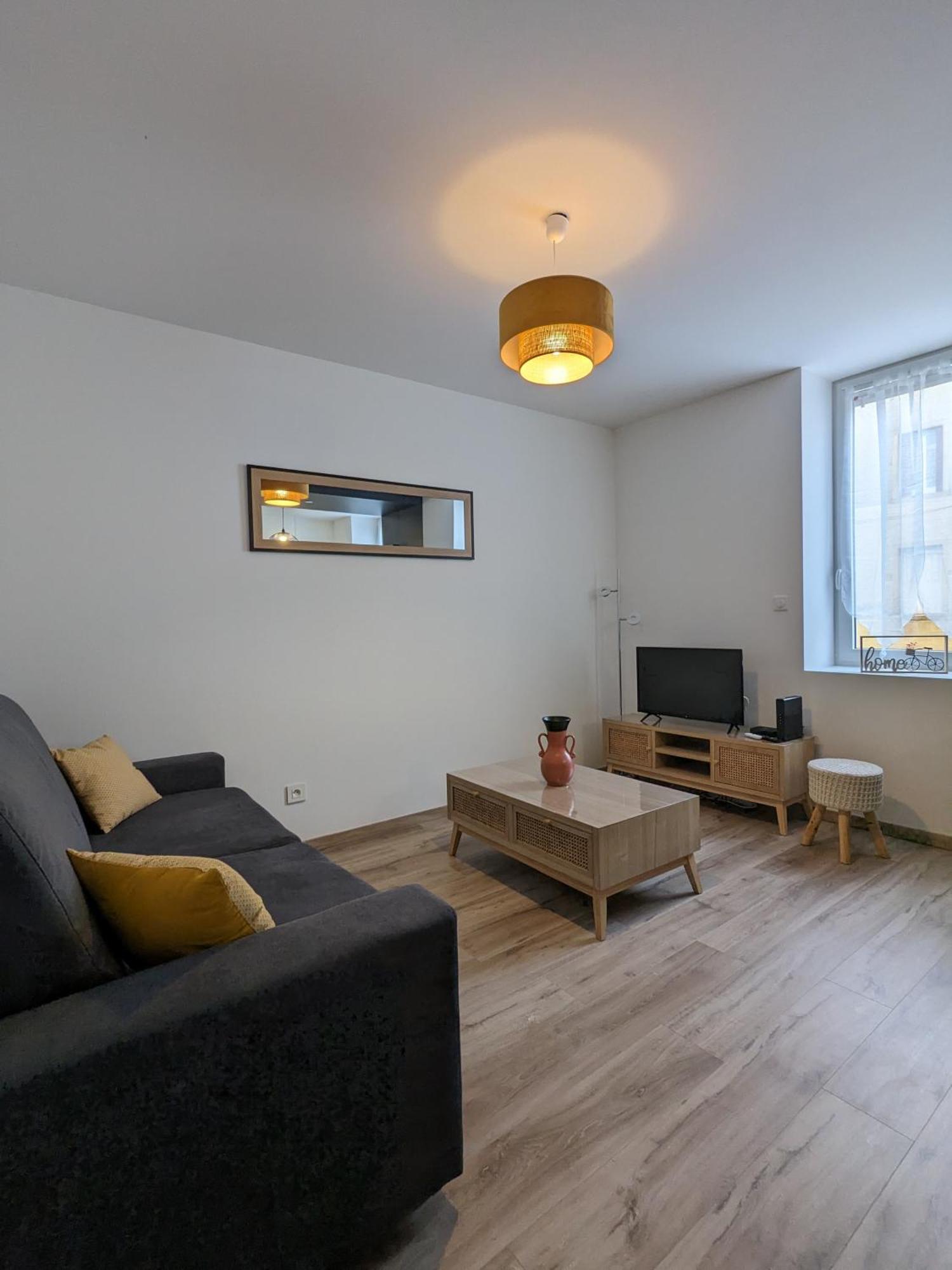 Ferienwohnung Douceur Roannaise Roanne Exterior foto